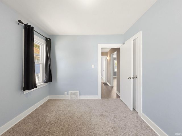 2513 Parnell Avenue, Fort Wayne, IN 46805