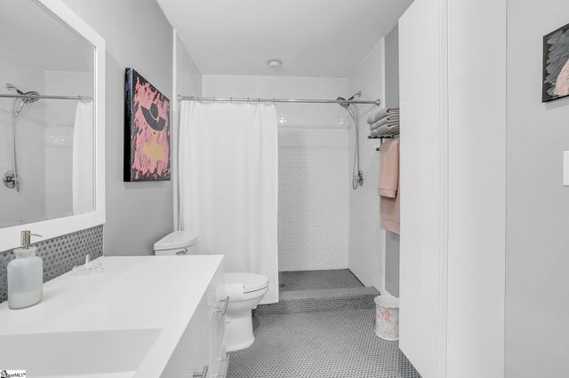 300 South Street Unit 119, Simpsonville, SC 29681