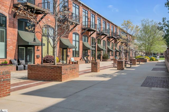 300 South Street Unit 119, Simpsonville, SC 29681