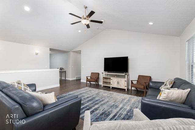 178 N MAPLE BEND DR, Spanish Fork, UT 84660