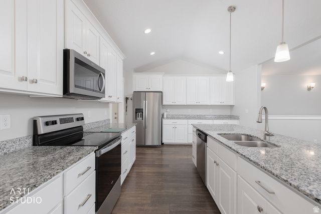 178 N MAPLE BEND DR, Spanish Fork, UT 84660