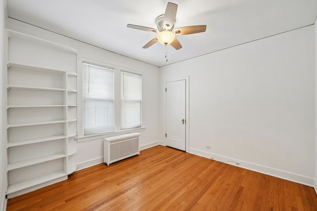 6638 N Trumbull Avenue, Lincolnwood, IL 60712