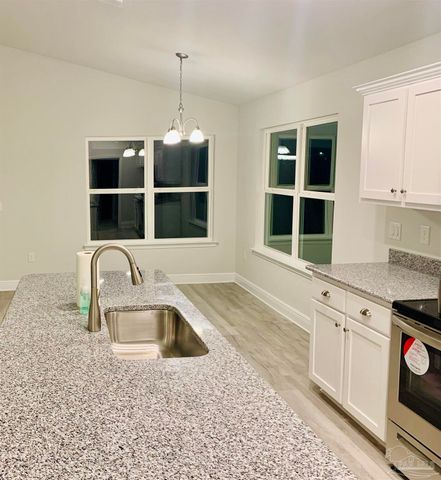 1490 Lansing Dr, Pensacola, FL 32504