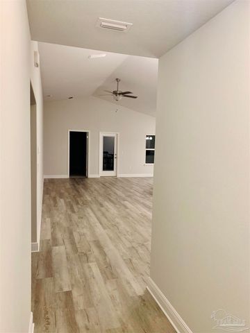 1490 Lansing Dr, Pensacola, FL 32504