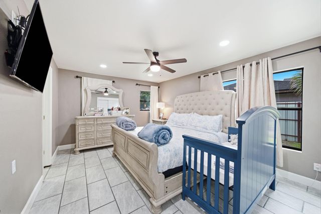 1845 Westcrest Drive, Houston, TX 77055