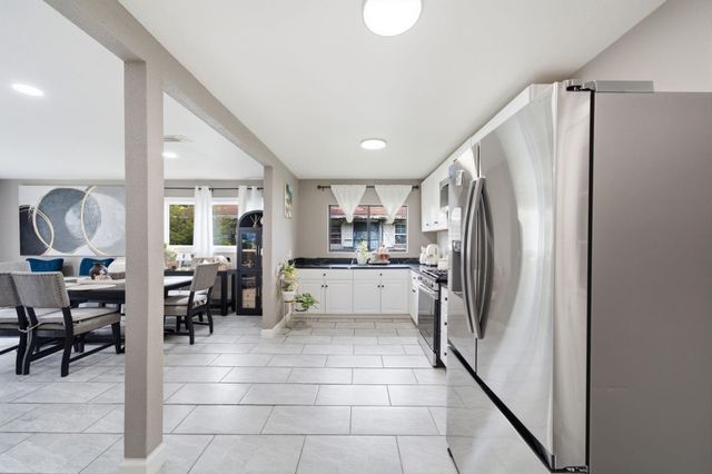 1845 Westcrest Drive, Houston, TX 77055