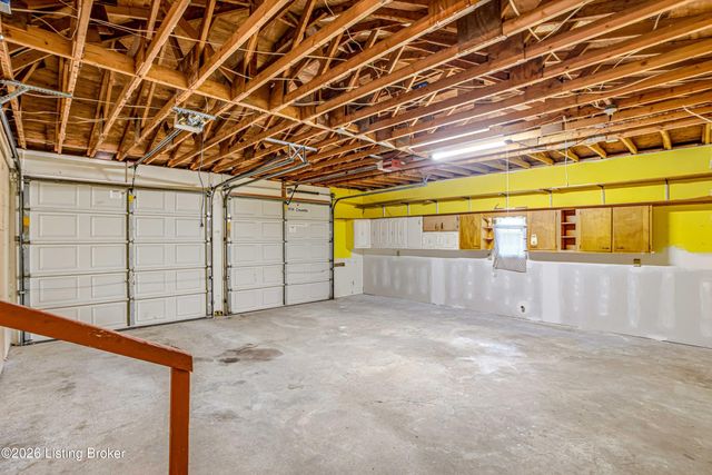 745 Brooks Schoolhouse Rd, Brooks, KY 40109