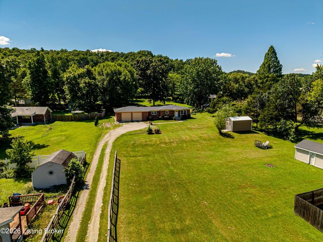 745 Brooks Schoolhouse Rd, Brooks, KY 40109