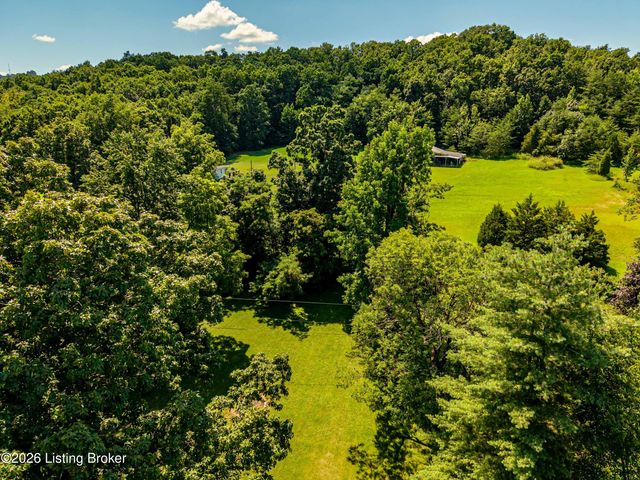 745 Brooks Schoolhouse Rd, Brooks, KY 40109