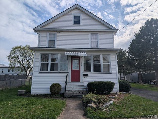 208 East Heman Street, Dewitt, NY 13057