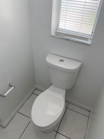 11405 NW 35th Street, Coral Springs, FL 33065