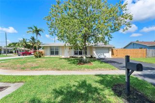 3811 NW 113th Ave, Sunrise, FL 33323