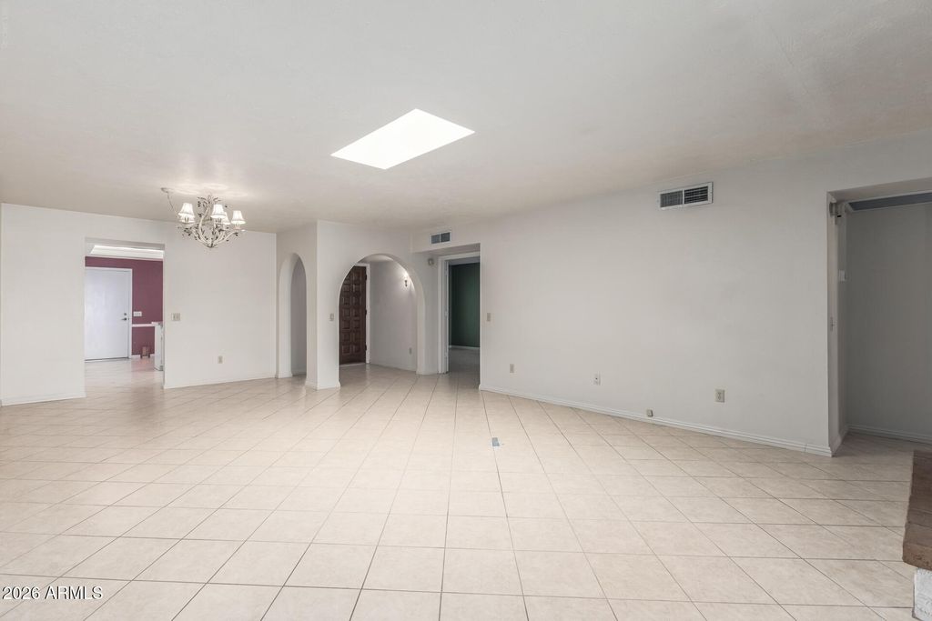 16637 N 30TH Avenue, Phoenix, AZ 85053 — photo 5