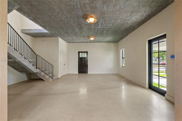 3620 Plaza Street, Miami, FL 33133