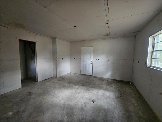 20059 MANECKE ROAD, Brooksville, FL 34601