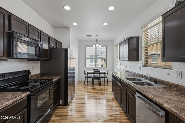 7809 W PALM Lane, Phoenix, AZ 85035