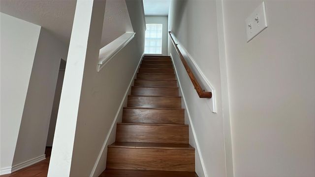 6411 Halstead Meadows Cir, Houston, TX 77086