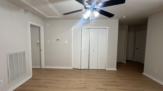 6411 Halstead Meadows Cir, Houston, TX 77086