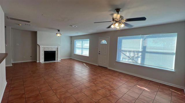 6411 Halstead Meadows Cir, Houston, TX 77086