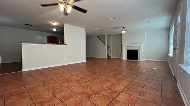 6411 Halstead Meadows Cir, Houston, TX 77086