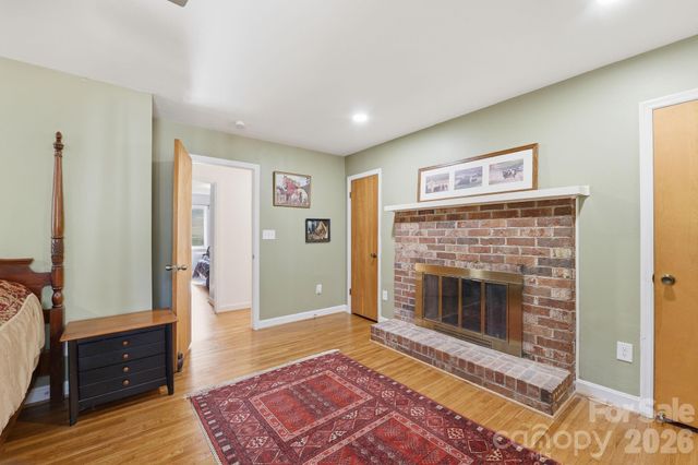 11715 Timber Ridge Road, Charlotte, NC 28213