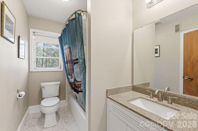 11715 Timber Ridge Road, Charlotte, NC 28213