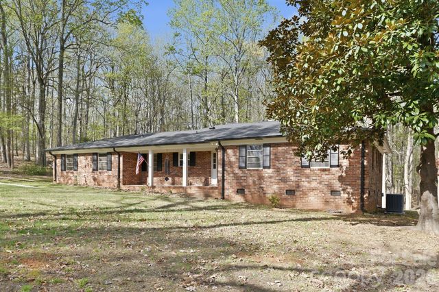 11715 Timber Ridge Road, Charlotte, NC 28213