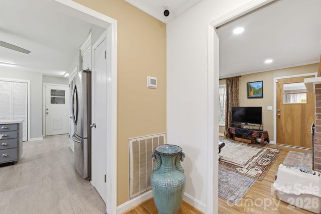 11715 Timber Ridge Road, Charlotte, NC 28213