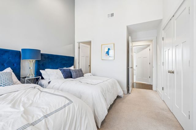 2021 Beech Ave Unit 7, Nashville, TN 37204