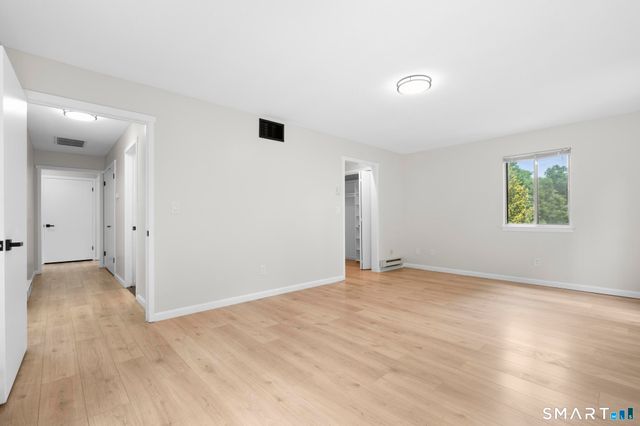 701 Heritage Village A, Southbury, CT 06488