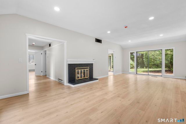 701 Heritage Village A, Southbury, CT 06488
