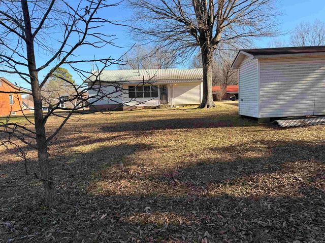 677 Crestline Drive, Piggott, AR 72454