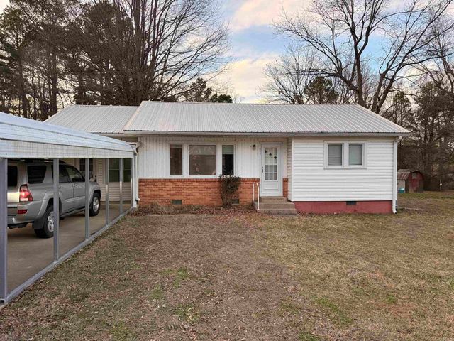 677 Crestline Drive, Piggott, AR 72454