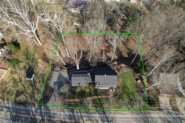 2612 Kanawha Terrace, St Albans, WV 25177