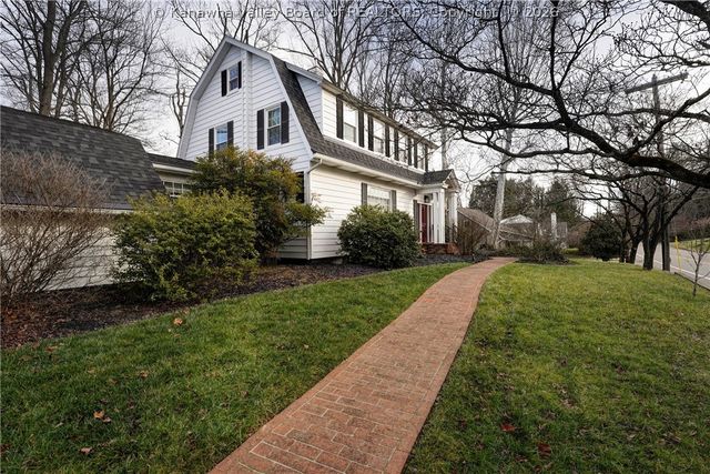 2612 Kanawha Terrace, St Albans, WV 25177