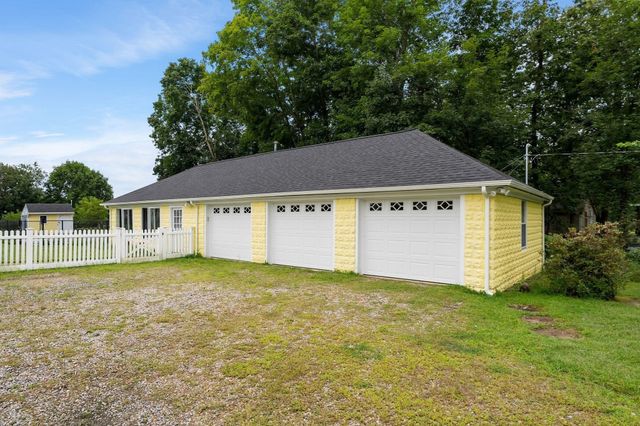 351 Plymouth Street, Middleboro, MA 02346