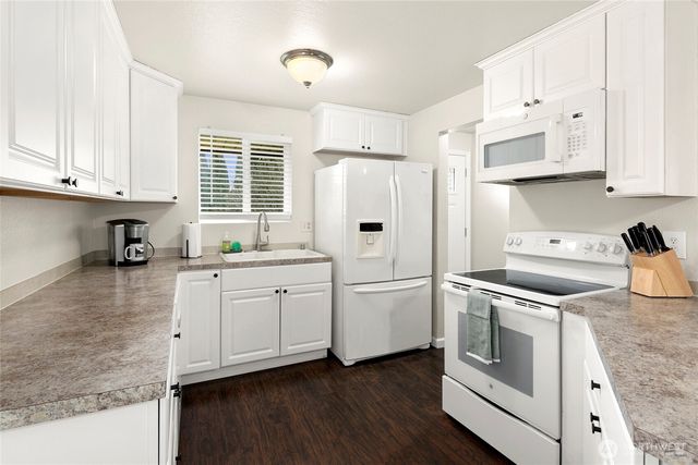 5506 64th Street NE, Marysville, WA 98270