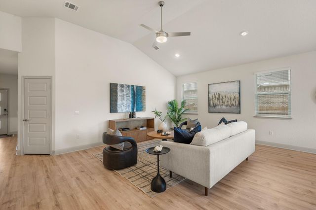 17813 Gilberto DR, Pflugerville, TX 78660