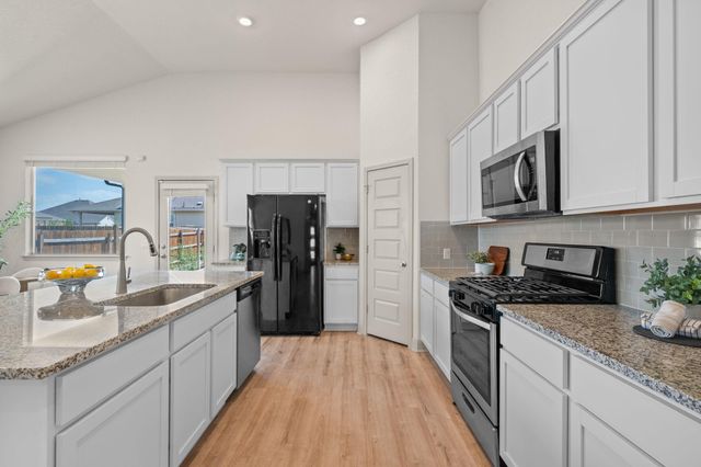 17813 Gilberto DR, Pflugerville, TX 78660