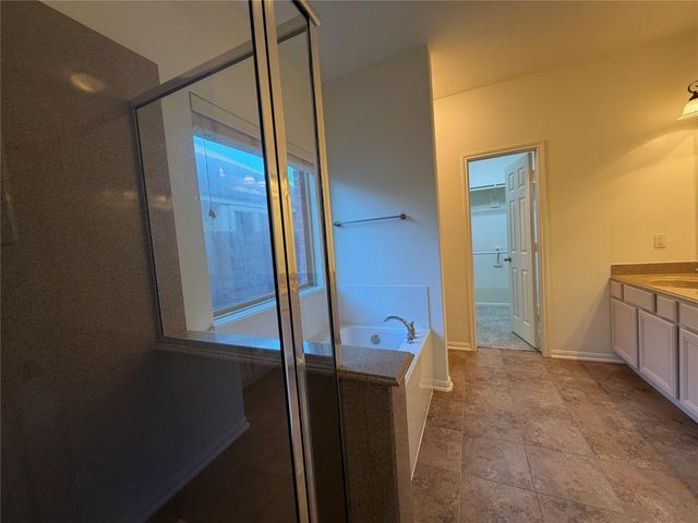 2619 Winding Creek Way, Conroe, TX 77385