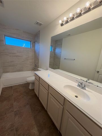 2619 Winding Creek Way, Conroe, TX 77385