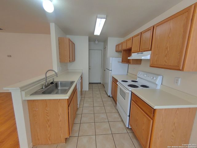 9016 Maverick Draw, San Antonio, TX 78250