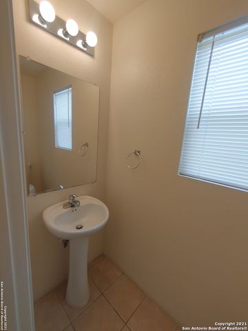 9016 Maverick Draw, San Antonio, TX 78250