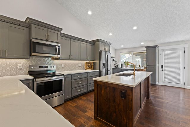 63169 Watercress Way, Bend, OR 97701