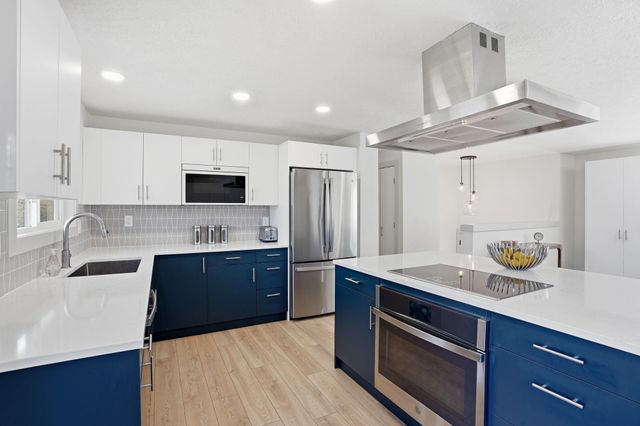 1227 E 36th Ave, Spokane, WA 99203