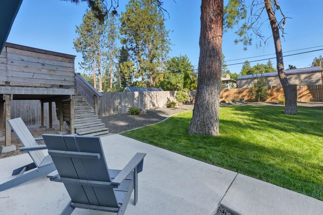 1227 E 36th Ave, Spokane, WA 99203