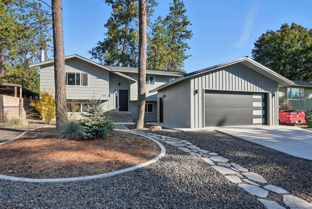 1227 E 36th Ave, Spokane, WA 99203