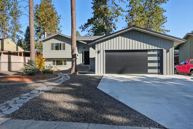 1227 E 36th Ave, Spokane, WA 99203