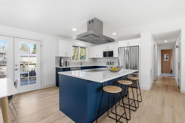 1227 E 36th Ave, Spokane, WA 99203