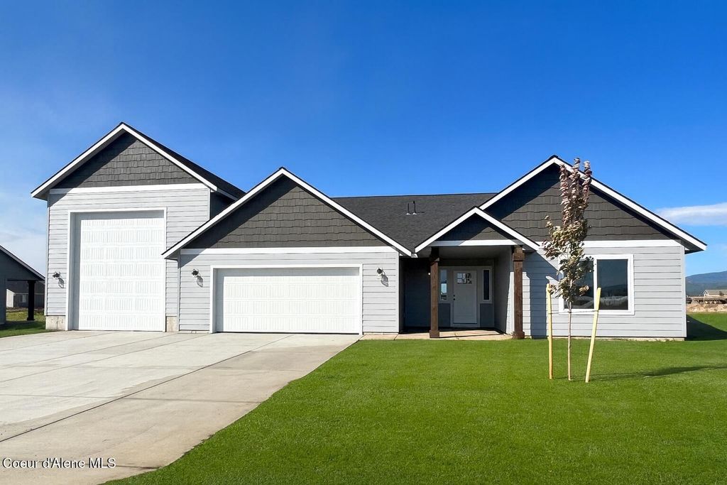 12054 N LENNON LN, Rathdrum, ID 83858